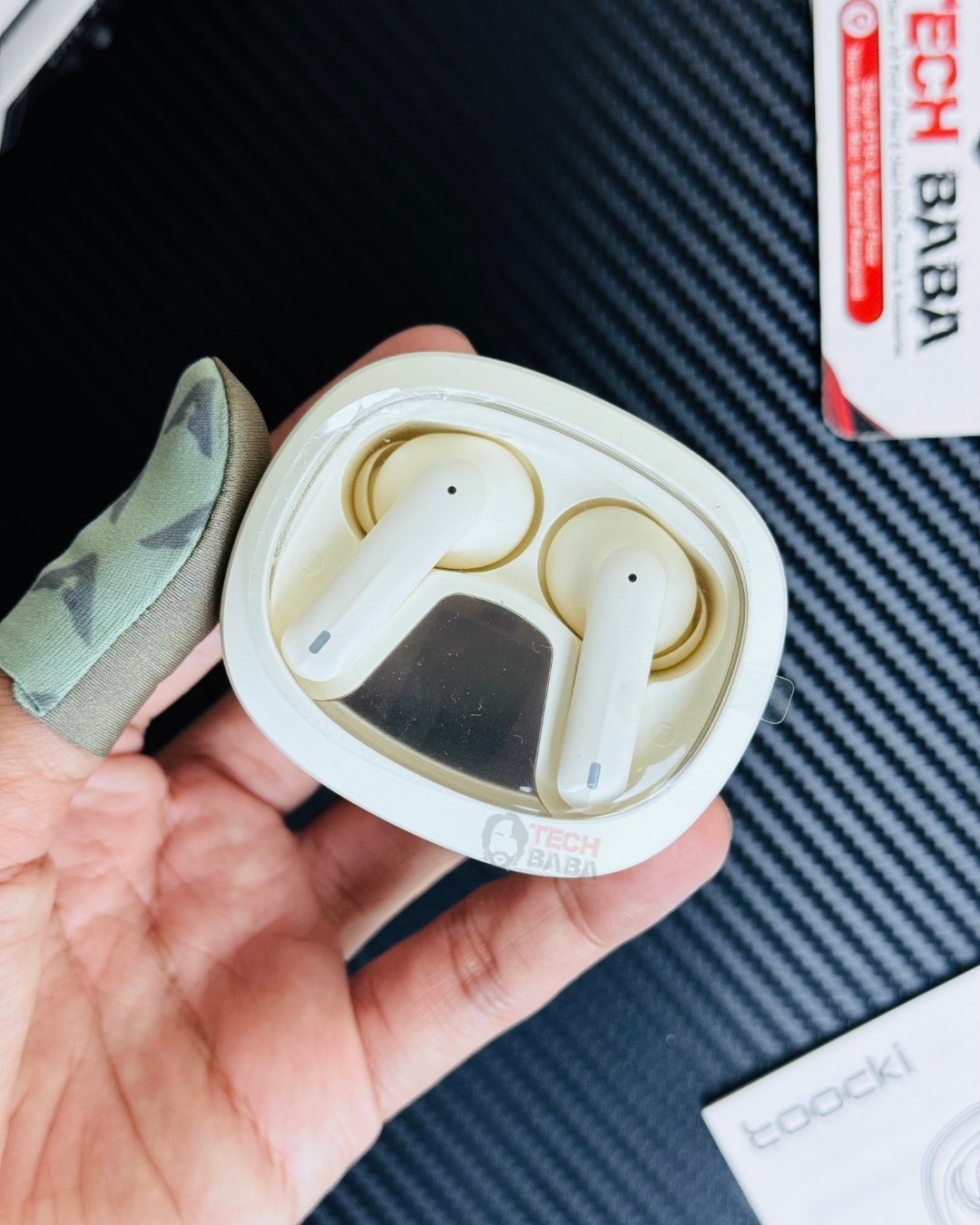 Toocki HE-068A Gaming Earbuds White colour closeup by Tech Baba Store